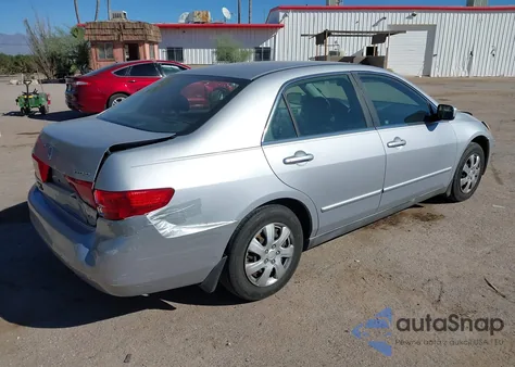 2005 Honda Accord 2.4 Lx из США, поврежденный, VIN 1HGCM56495A186231